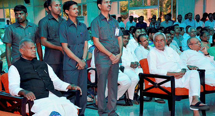 Jitan Ram Manjhi teaches lectures of puppet-politics to Nitish Kumar, and many others