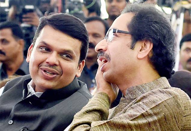 Maharashtra updates: BJP delegation meets the governor, Shiv Sena adamant on having their chief minister