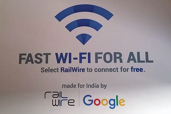 Coolie clears civil services exam after studying with the help of Indian Railways' free WiFi