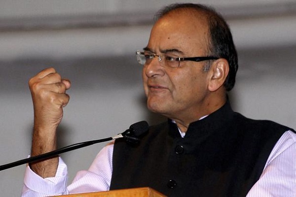 In a first, GST revenue exceeds Rs 1 lakh crore in a single month