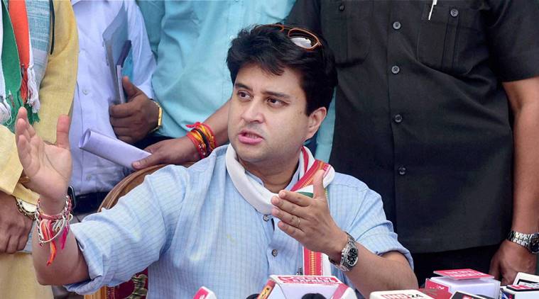 Jyotiraditya Scindia quits Congress, aunt congratulates him om 'Gharwapsi'