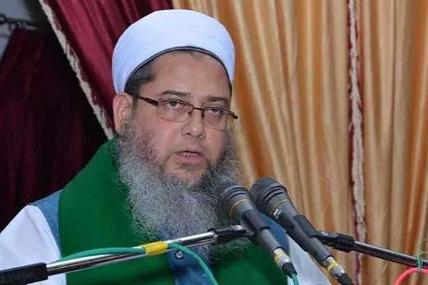 Muslim Cleric announces cow slaughter during Bakrid in presence of a Congress minister