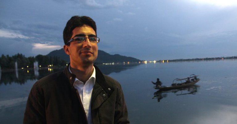 Jammu and Kashmir IAS officer Shah Faesal, who called India ‘Rapistan’, resigns to join Politics