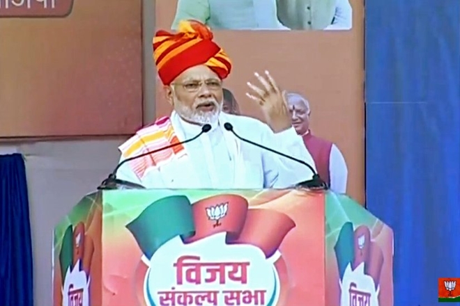 Modi launches attack on Congress