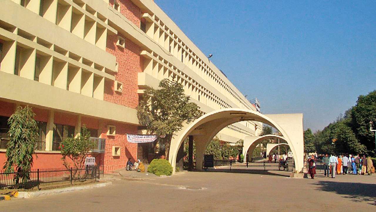 Guru Teg Bahadur Hospital