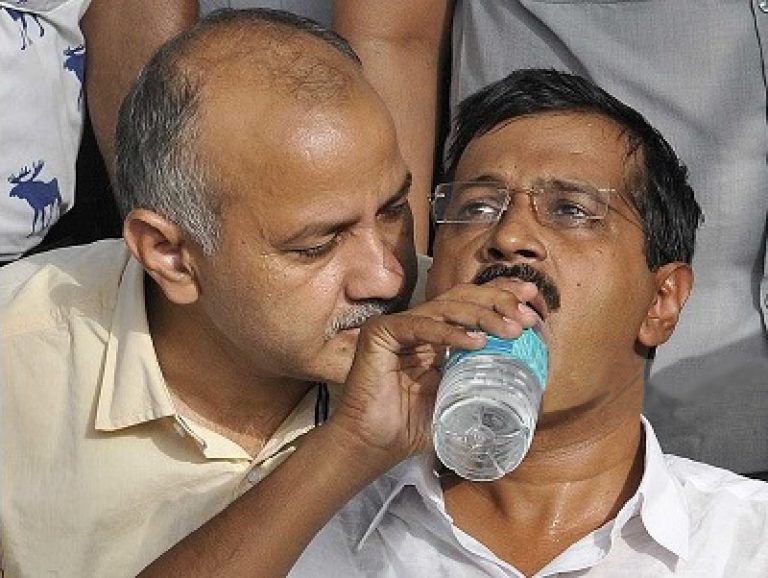‘Dhyan Chand can wait’: Netizens agree as Kejriwal says Sisodia be given Bharat Ratna, had earlier announced Padma Vibhushan for Satyendar Jain