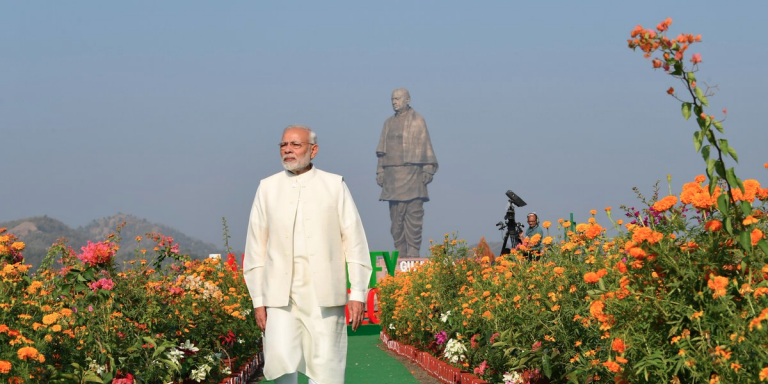 Prime Minister Modi urges the Leuwa Patel community to come forward and support the farmers