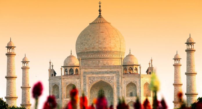 Agra municipal authorities ask ASI to pay Rs 1 crore as water tax and Rs 1.4 lakhs as property tax for Taj Mahal