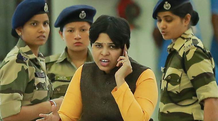 Activist Trupti Desai abandons plan to enter Sabarimala shrine after Kerala police refuse to give protection amid protests by devotees
