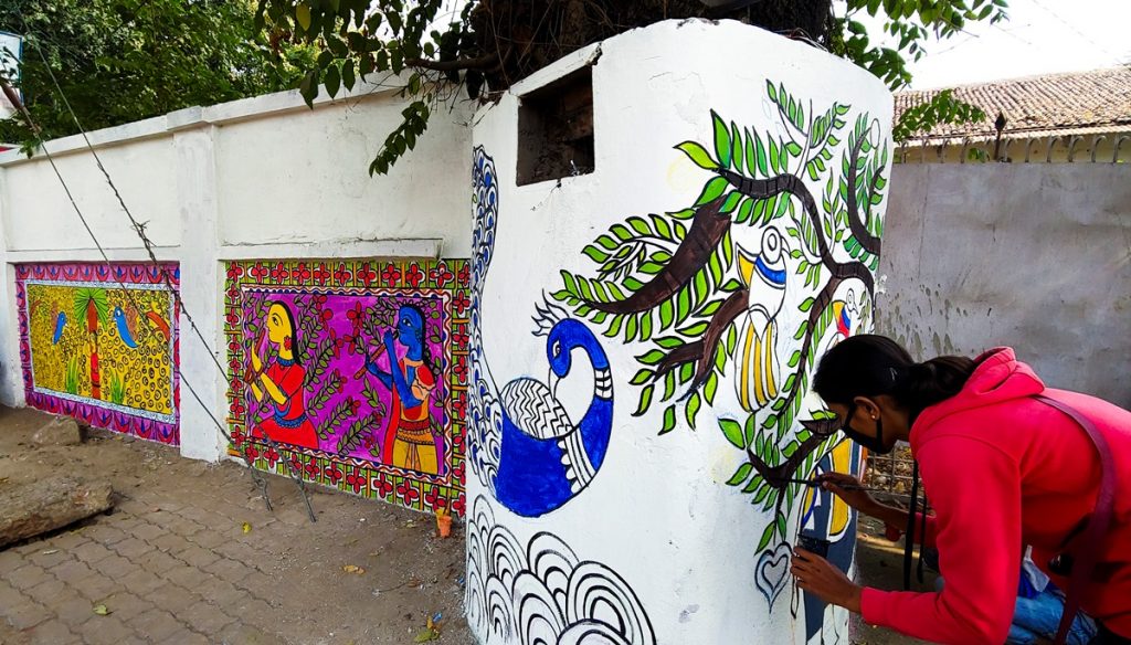 Patna roads paintings