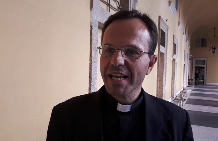 Vatican priest Hermann Geissler, who handled sex-abuse cases quits after being accused of sexual abuse by a former nun