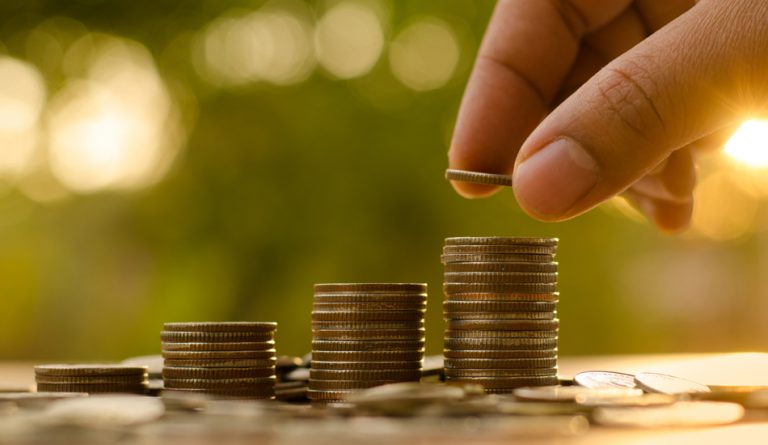 Budget 2019: Here is how people earning upto Rs. 75,000 per month can pay zero income tax
