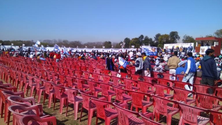 Arvind Kejriwal winds up his Chandigarh rally within seven minutes owing to poor turnout