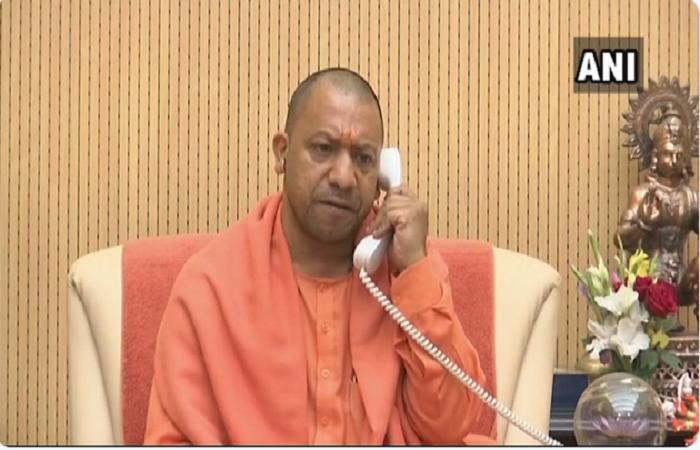 After being denied to enter West Bengal by Mamata government, Yogi Adityanath addresses rally via telephone