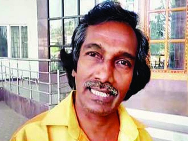 Independent candidate from Tamil Nadu promises 10 litres of free liquor every month on winning elections