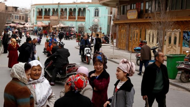USA starts imposing visa bans on Chinese officials tied to mass detention of Uighur Muslims in Xinjiang