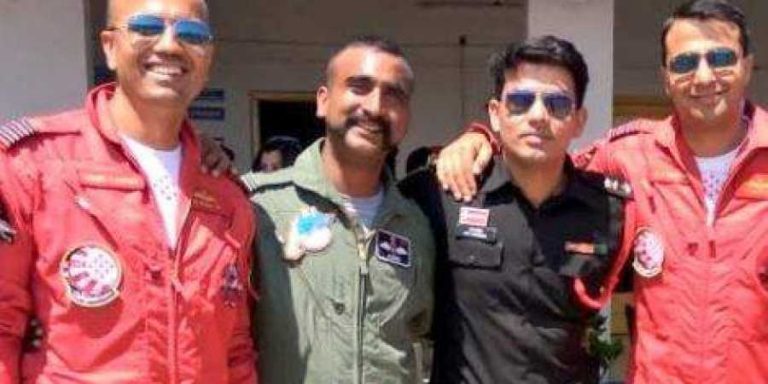 Wing Commander Abhinandan’s parents greeted with cheers and claps upon boarding flight