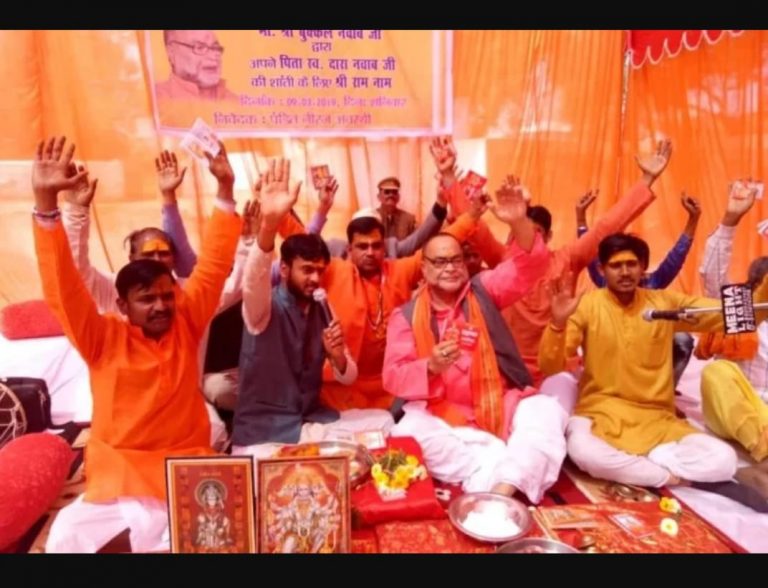 Muslim BJP MLC Bukkal Nawab reads Hanuman Chalisa at a Hanuman temple built by his father