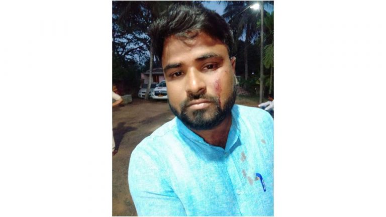 Odisha: Upset over negative comments by locals, BJD workers assault Zee Media journalist, one arrested
