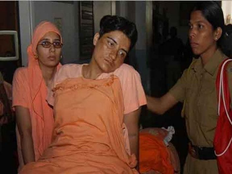 Congress dare not say a word on Sadhvi Pragya and here’s why