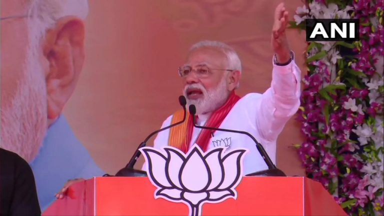 Congress does not want India to progress, Prime Minister Modi tears into ‘Mahamilavat’ at a rally in Gujarat