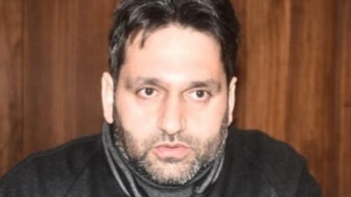 Srinagar deputy mayor urges people to prefix 'mujahid'