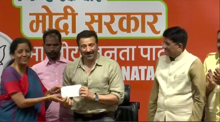 Bollywood Superstar Sunny Deol joins BJP, expected to contest from Gurdaspur in Punjab