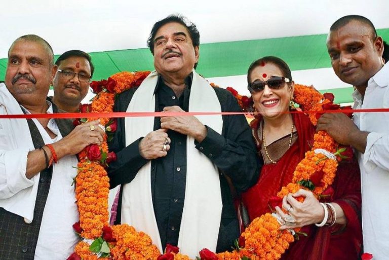 Shatrughan Sinha’s wife Poonam Sinha to be SP candidate from Lucknow against Rajnath Singh