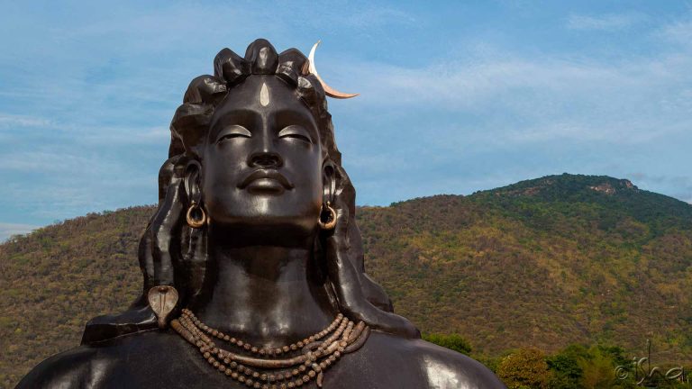 “Neither yoga nor yogi can save you, only Jesus can”: Christian pastor rants in front of Adiyogi statue, video goes viral