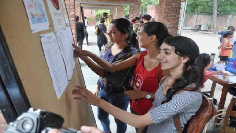 In Congress-ruled Madhya Pradesh, chaiwala’s and chowkidar’s sons top the 10th board exam