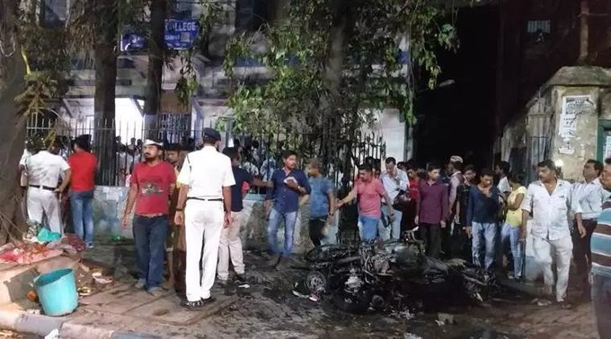 Clashes erupt between TMC and BJP workers after Amit Shah’s roadshow was attacked by stones and sticks