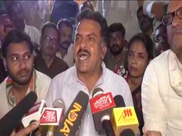 Sanjay Nirupam calls PM Modi modern Aurangzeb