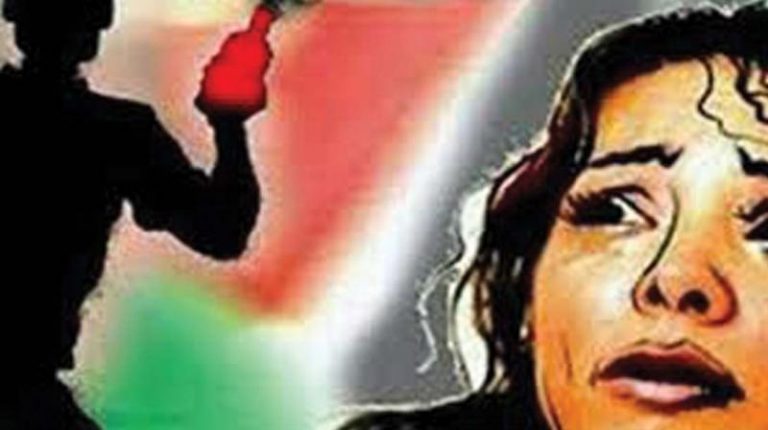 Delhi: For having an affair ‘outside religion’, brothers attack Salma with acid, even mother abandons her