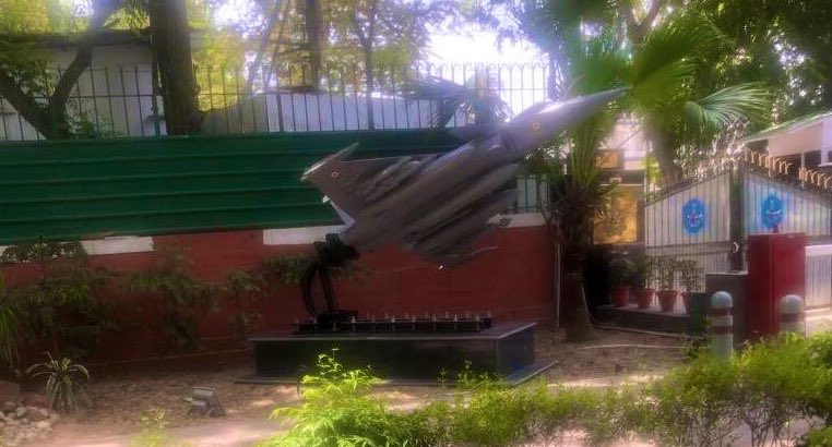 A constant reminder? Rafale replica placed outside Air Chief Marshal’s residence in Delhi across Congress HQ