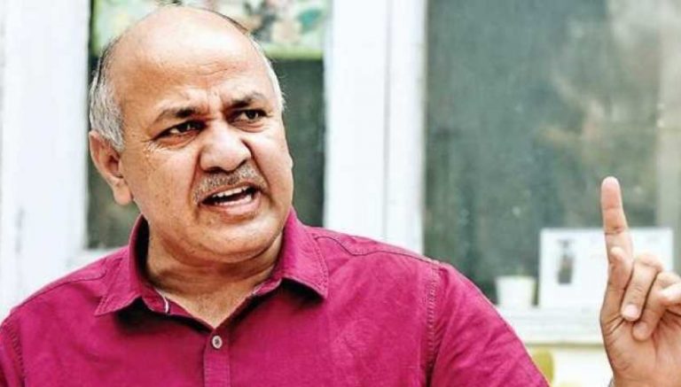 ‘Pained’ Manish Sisodia gives a confused response to Metro Man Sreedharan’s objection to AAP’s dole of free Metro rides to women