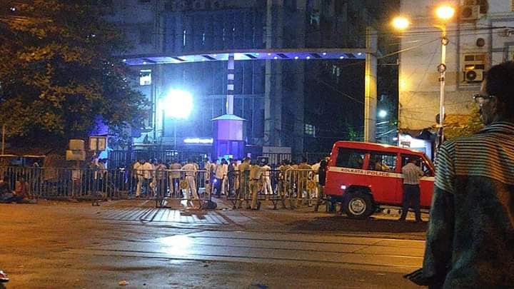 Kolkata: Mob violently attacks doctors at NRS Hospital after Mohammed Sayeed’s death, police mute spectators, allege students