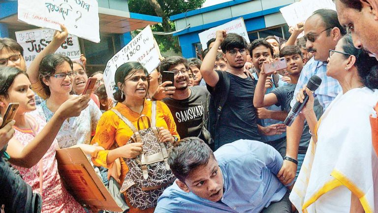West Bengal: Agitating doctors ready to hold talks with CM Mamata Banerjee after deciding the venue
