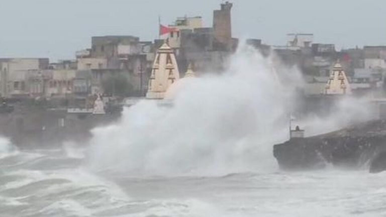 Cyclone Vayu: Gujarat safe as the cyclone diverted towards Oman