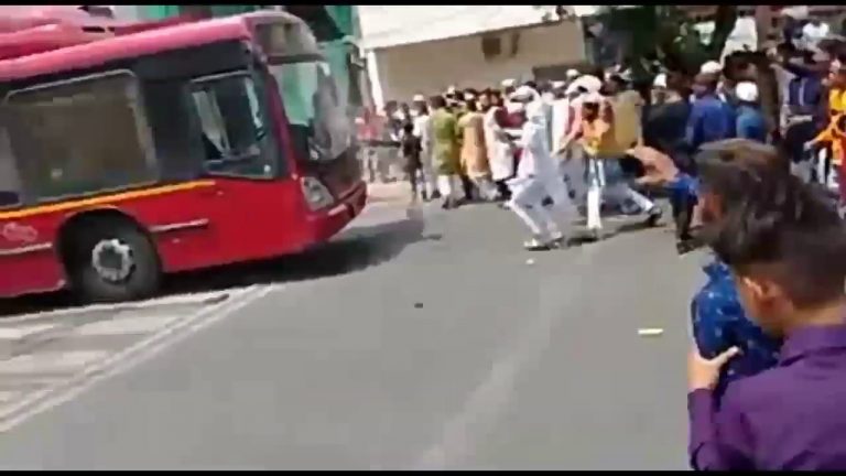 No FIR registered against violent mob in Delhi yet, usual suspects maintain stoic silence over the matter