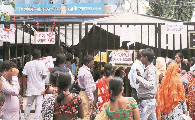 West Bengal: After NRS hospital, students at Burdwan Medical College and Hospital attacked by mob, police again mute spectators