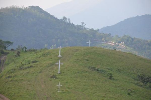Village officer issues order to demolish and remove crosses planted by Church on encroached land near Sabarimala