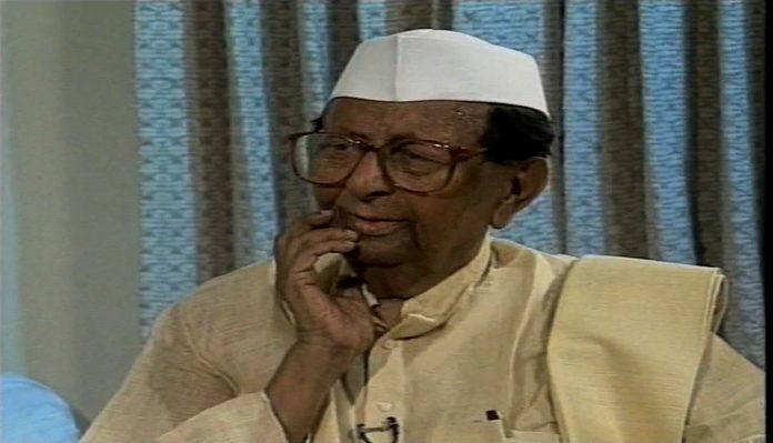 Name of Sitaram Kesri, not a favourite of Sonia Gandhi, missing from Congress’ official website as former party president