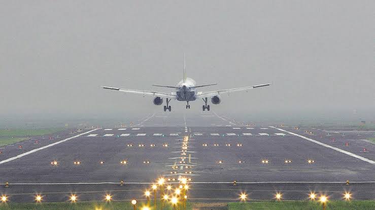 Pakistan not to open airspace until India withdraws fighter jets from forward airbases