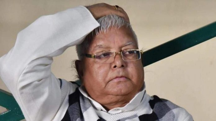 SC has issued a notice to Lalu Yadav on CBI's petition objecting to his bail