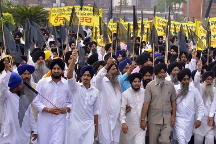 Sikhs Protest the CBI's closure report in the 2015 Bargari sacrilege case