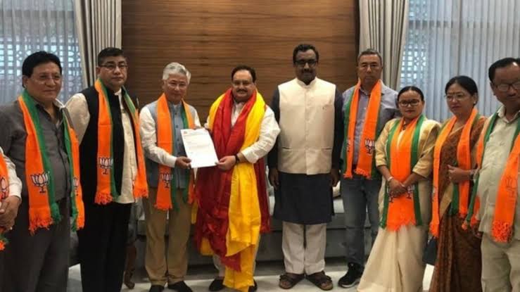 Big boost to BJP in Sikkim as 10 MLAs of Sikkim Democratic Front join the party