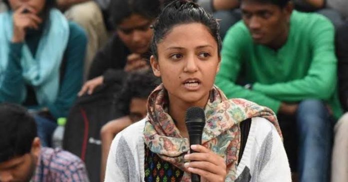 Shehla Rashid bats for Armed insurgency in Kashmir