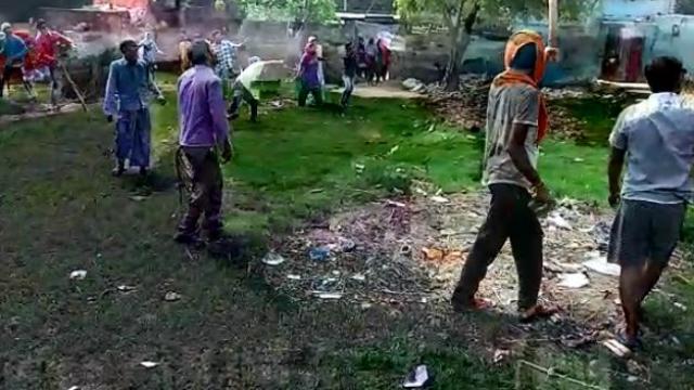 Bareilly: Janmashtami procession stopped, devotees attacked by stones