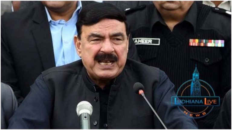Eggs thrown at Pakistani Minister Sheikh Rasheed Ahmad in London