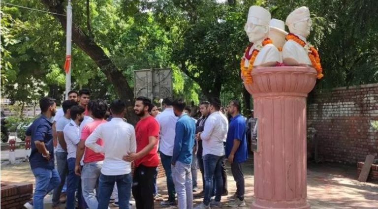Veer Savarkar’s bust installed at Delhi University, liberals lose their mind, say bust of Nathuram Godse might be next